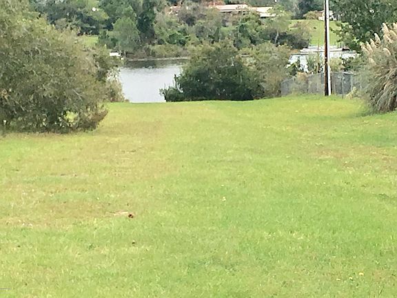 5th image of 512 McDuff Dr