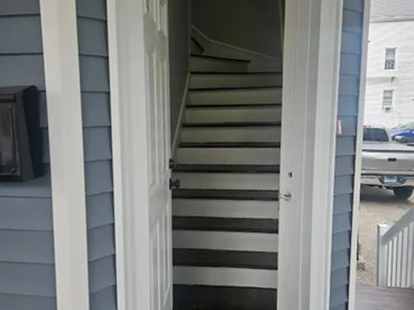 138 Harrison Ave, Woonsocket, RI 02895