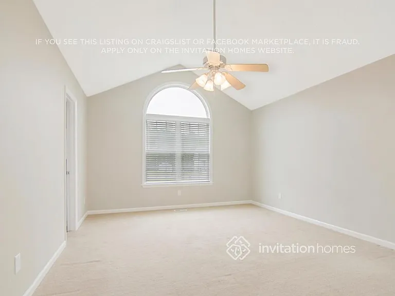386 Rosa Cir — Photo 14