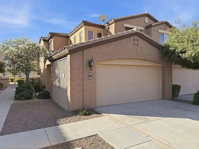 250 W Queen Creek Rd #239 — Photo 1