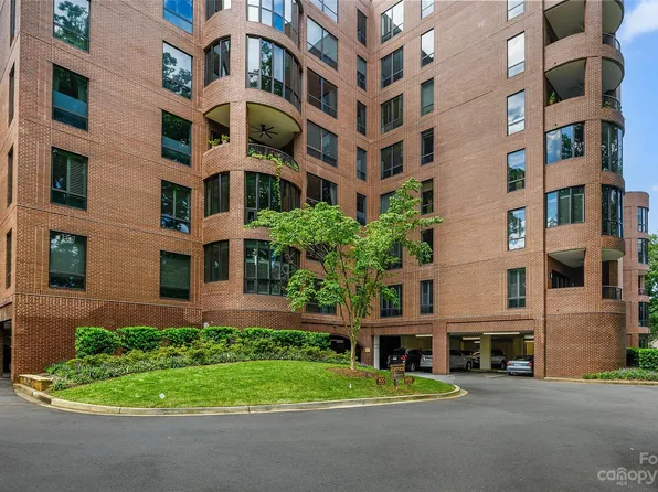 816 Cherokee Rd #H, Charlotte, NC 28207