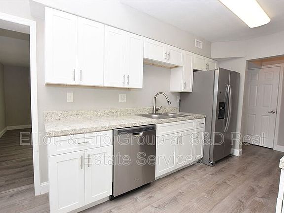 2nd image of 214 Anne Marie Cir