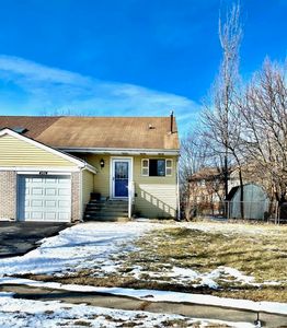 4574 Whitney Dr, Hanover Park, IL, 60133