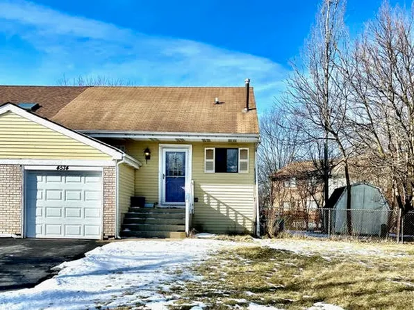 4574 Whitney Dr, Hanover Park, IL 60133