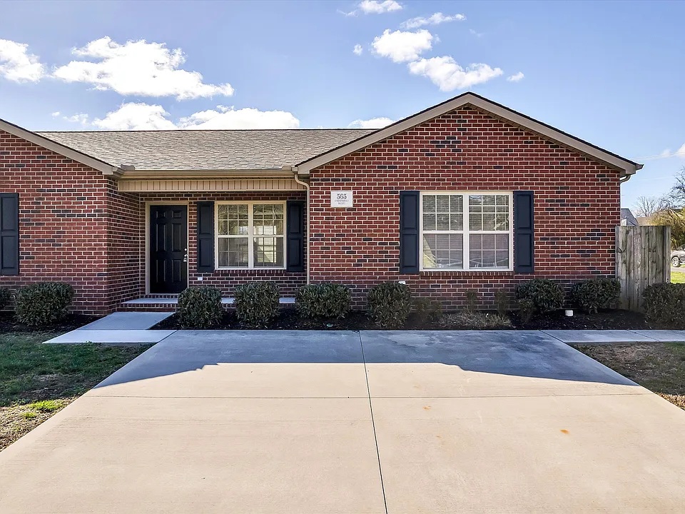 559 S Old Sevierville Pike #2