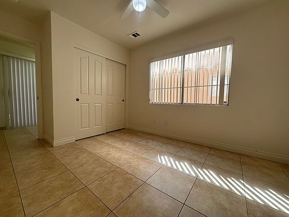 4th image of 16 Rising Sun Ct