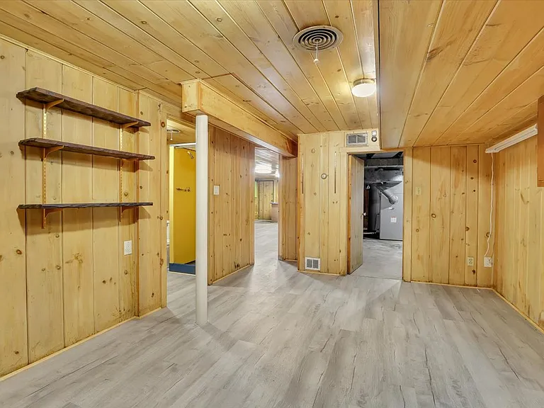 11 W Ridge Dr — Photo 25