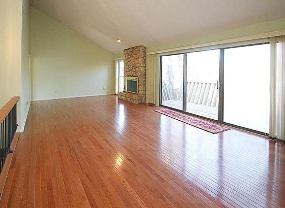 5th image of 8215 N Overland Dr