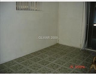 3rd image of 2616 Constantine Ave
