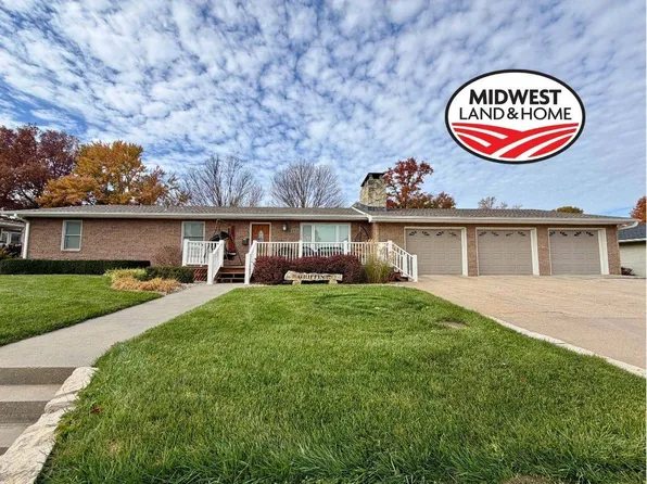 810 N Chestnut St, Frankfort, KS 66427