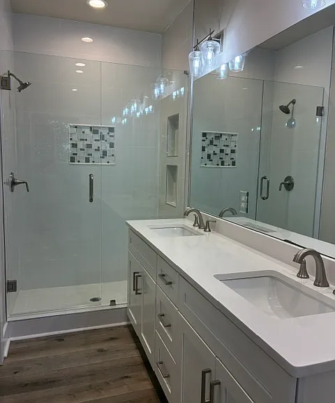 1180 Riverside Ter — Photo 15