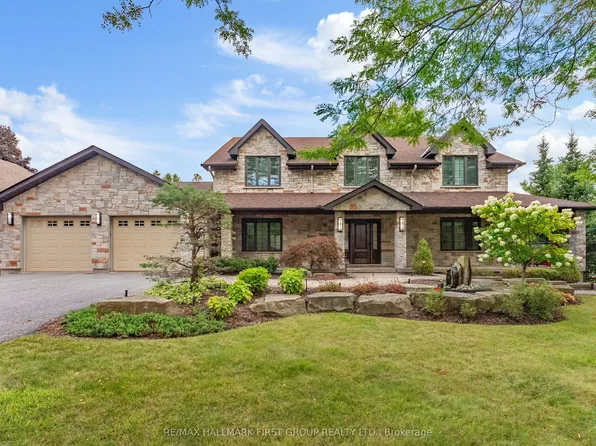 465 Rougemount Dr, Pickering, ON L1W 2B8