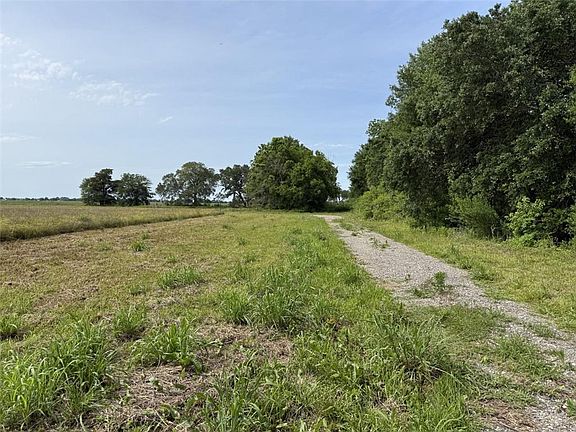 4th image of 7040 Wilson Rd