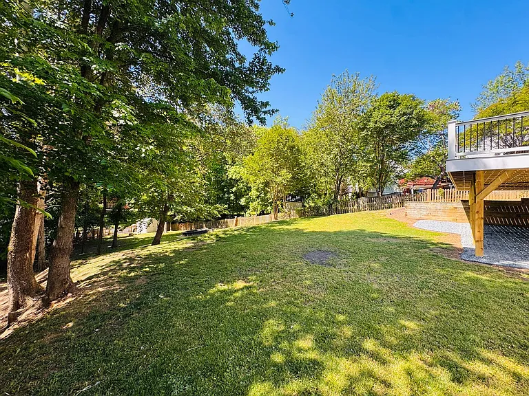 5 Averil Ct — Photo 45