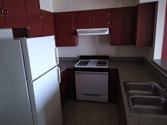 5th image of 3808 Swift Ave APT 5