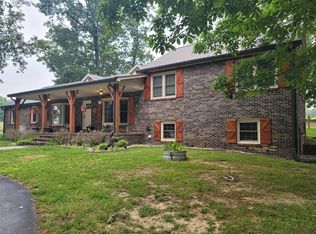 2037 Harrison Ferry Rd, McMinnville, TN 37110