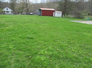 252 5th St, Rupert, WV 25984