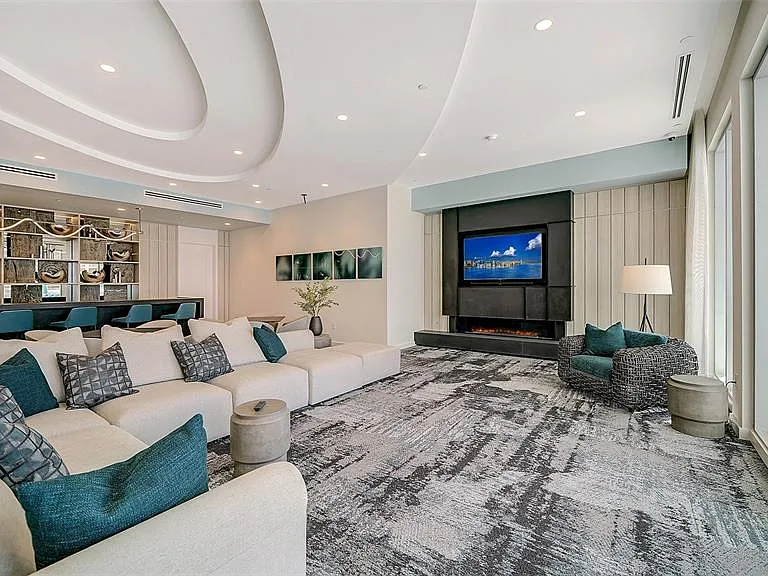 301 Quay Commons Dr #704 — Photo 62