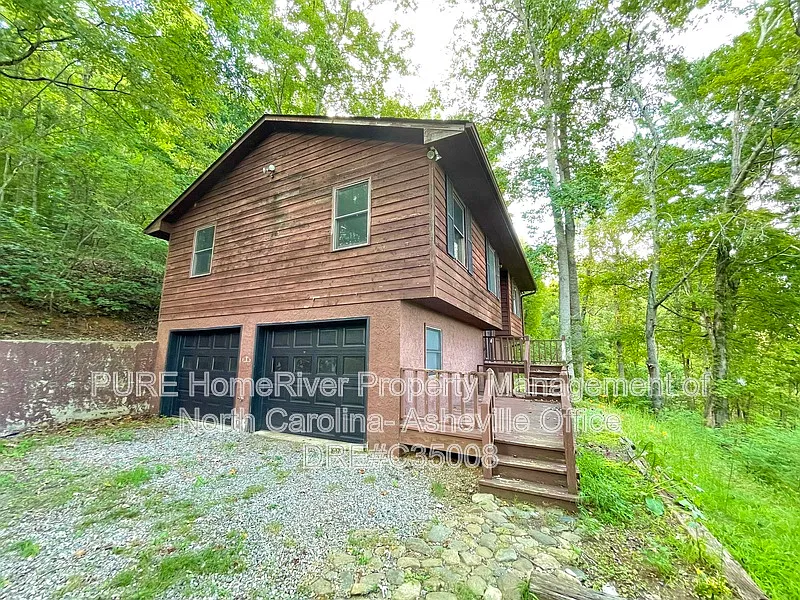 3 bed, 3.0 bath, $1,745 — Photo 2