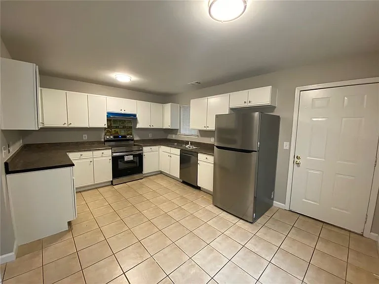 130 River Pointe Ct SW #132 — Photo 12