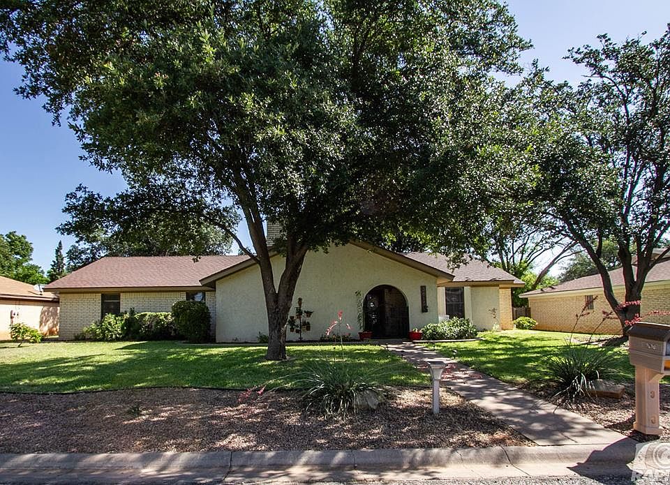 1st image of 3610 Fieldwood Dr