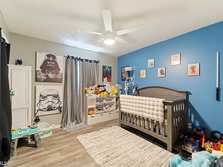 1021 Alvin Ave — Photo 23