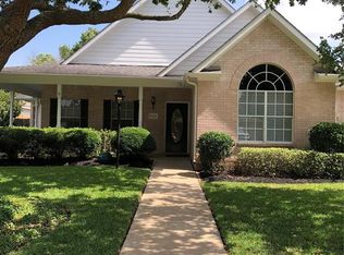 6210 Mallard Dr, Katy, TX 77493