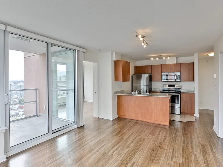 930 Seymour St — Photo 23