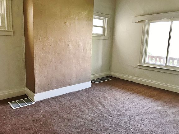 4th image of 718 N Euclid Ave #1
