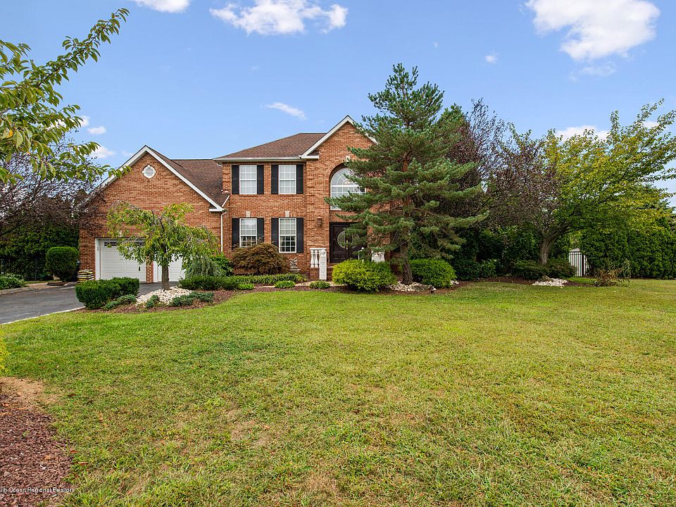 1st image of 500 Hartshorne Ct