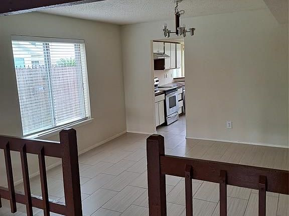 5th image of 12714 Palm Desert Ln