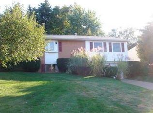 155 Warrencliff Rd, Monaca, PA 15061