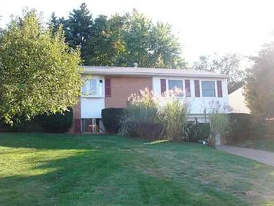 155 Warrencliff Rd photo 1