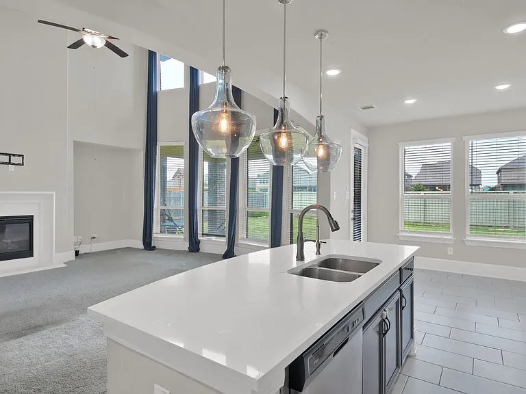 205 Calera St — Photo 15