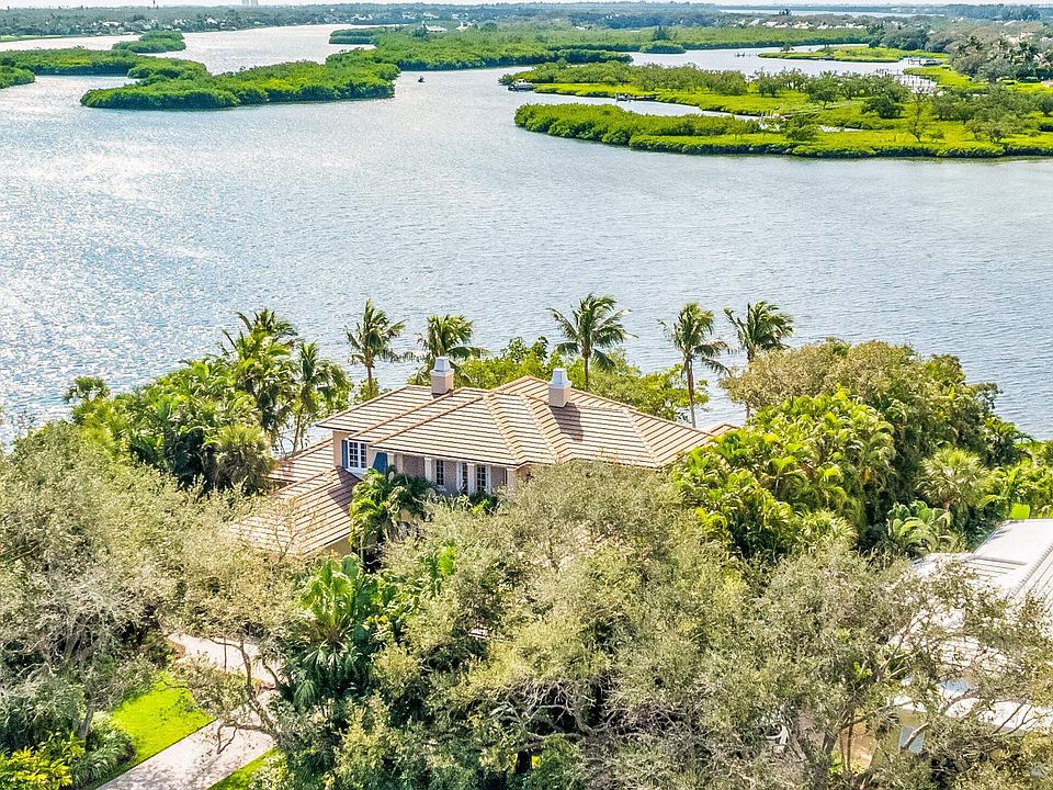 1st image of 120 Estuary Circle