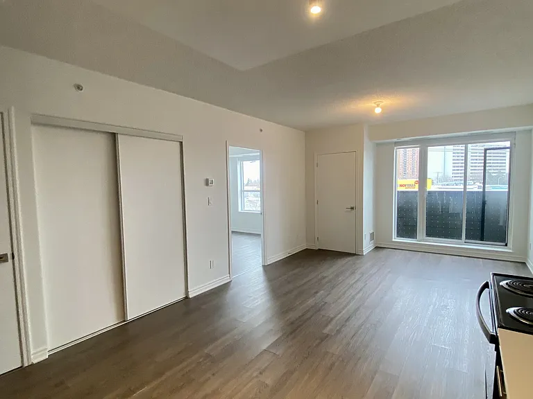 1 Falaise Rd #316 — Photo 5