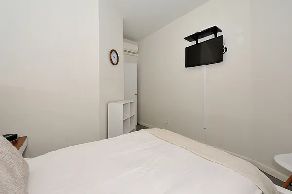 Rented by Corcoran | media 46