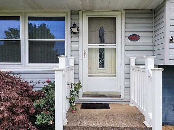 2nd image of 951 Tressler St