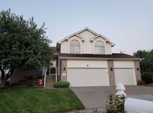 6120 Cheney Ridge Cir, Lincoln, NE 68516