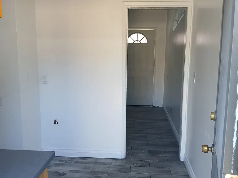 8141 6th St #B — Photo 17