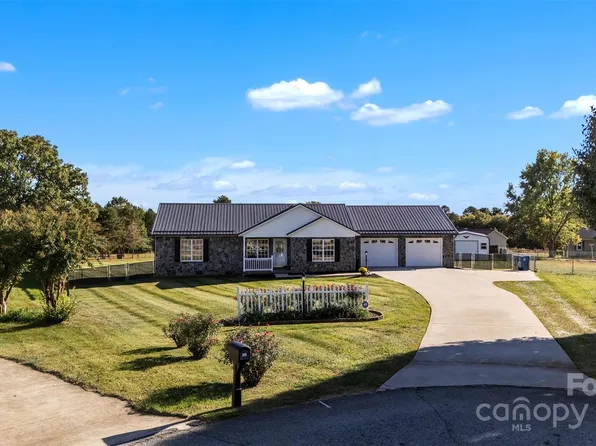 171 Pls Pl, Taylorsville, NC 28681