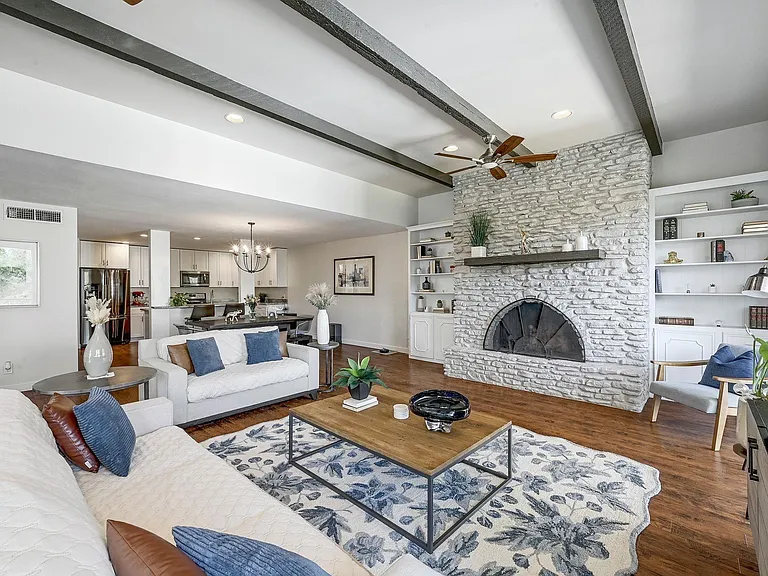409 Seawind — Photo 7