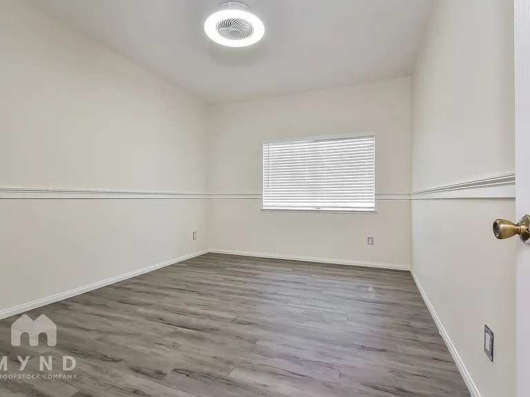1440 Honey Lake St — Photo 23