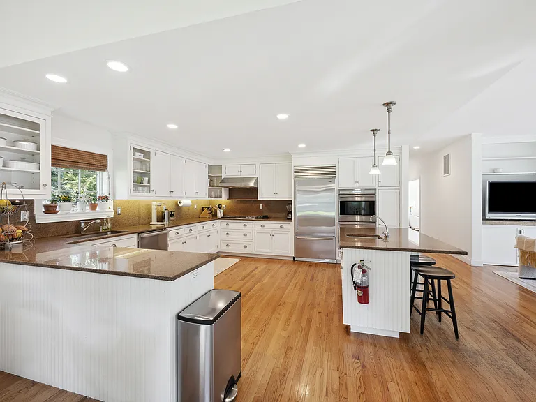 403 Head Of Pond Rd — Photo 9
