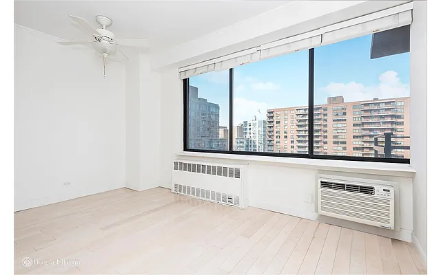 Rented by Douglas Elliman | media 14