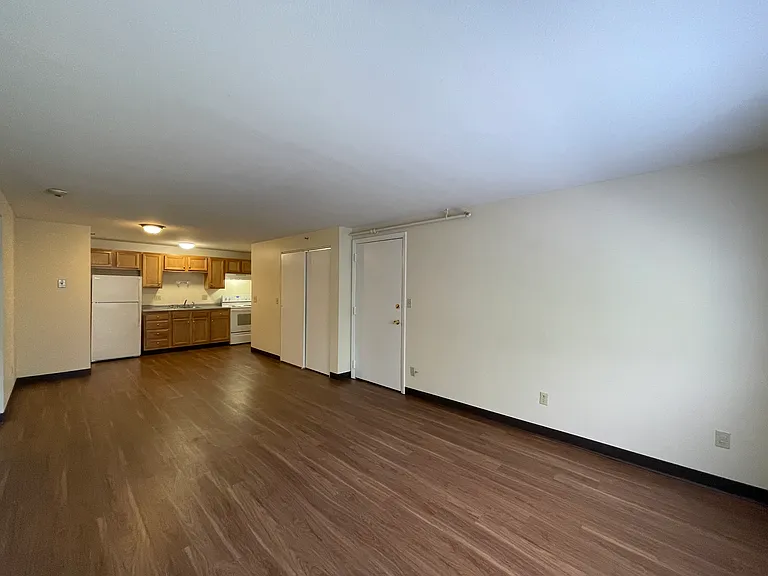Highland Estates — Photo 22