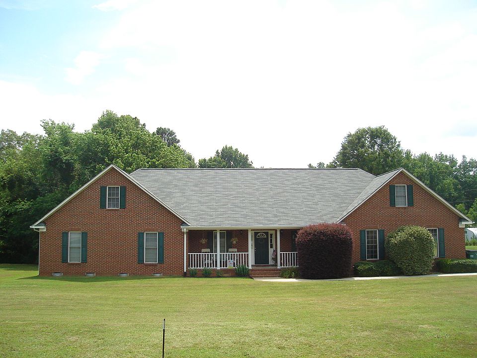 1st image of 2765 Dogwood Cir
