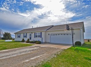 3874 E 2050th Rd, Serena, IL 60549