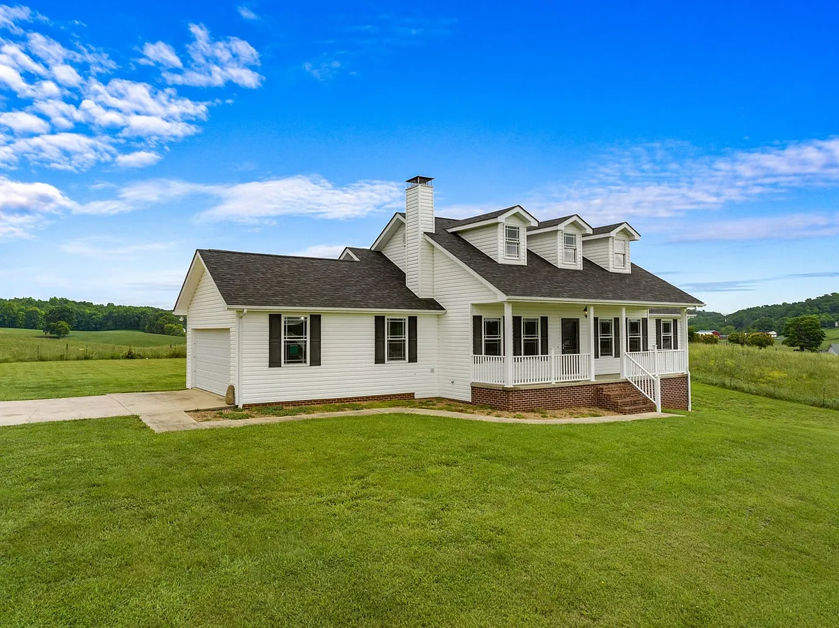 Building Photo - 1687 Scott Farm Rd