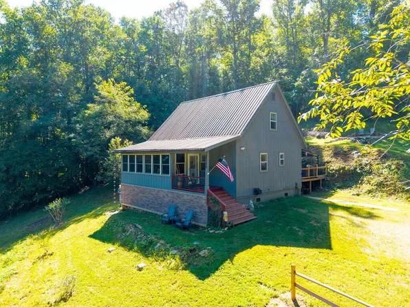 566 Old Cherry Mountain Trl, Hayesville, NC 28904
